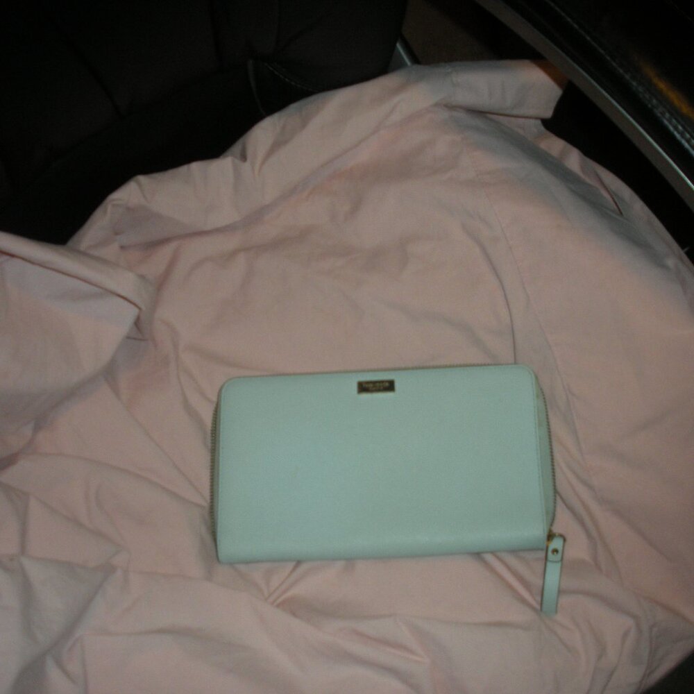 Kate Spade Mint Green Large Continental Wallet Very Nice